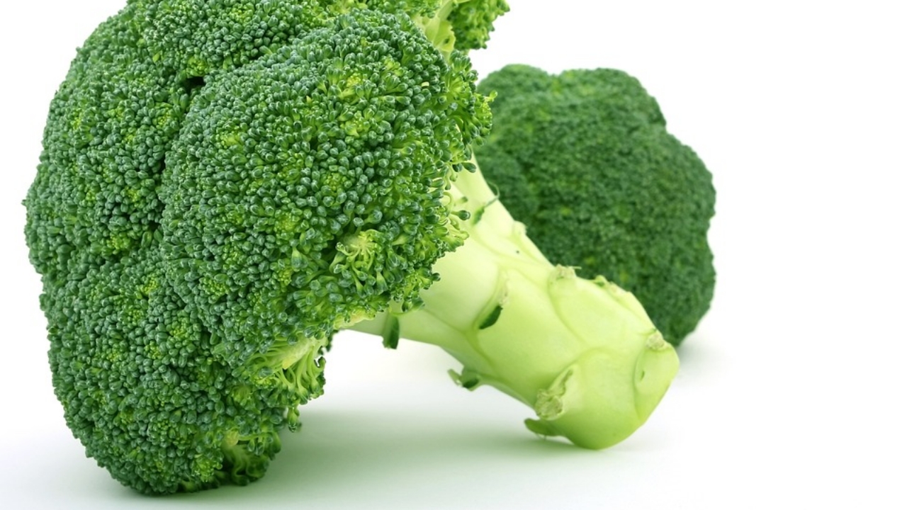 broccoli freschi