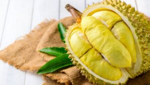 Come si mangia il durian? Scopriamolo insieme alle sue proprietà e benefici