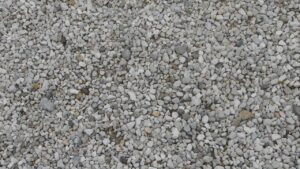 Erbacce nella ghiaia – come tenerle lontane senza fatica