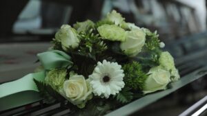 Come inviare fiori in caso di funerali?